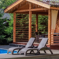 Комплект пластиковых шезлонгов MARK Royal Family коричневых (без матрасов)